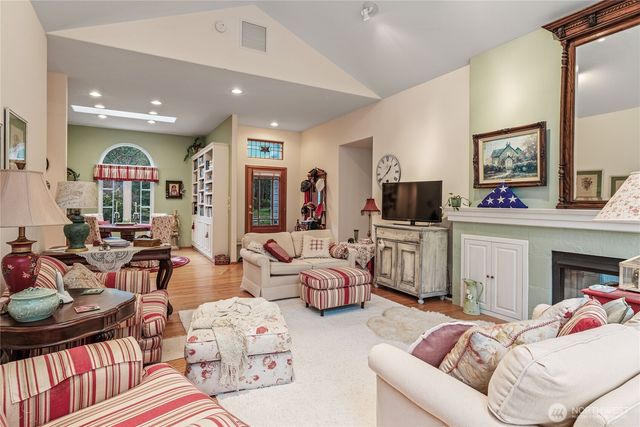 42 Nantucket Place, Port Townsend, WA 98368