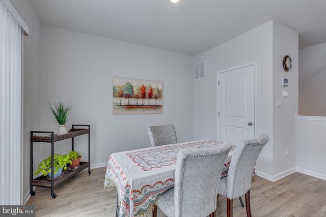 488 MONTE FARM RD, Mount Laurel, NJ 08054