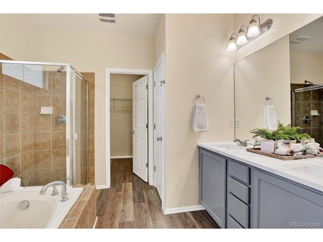 465 N Flat Rock St, Aurora, CO 80018