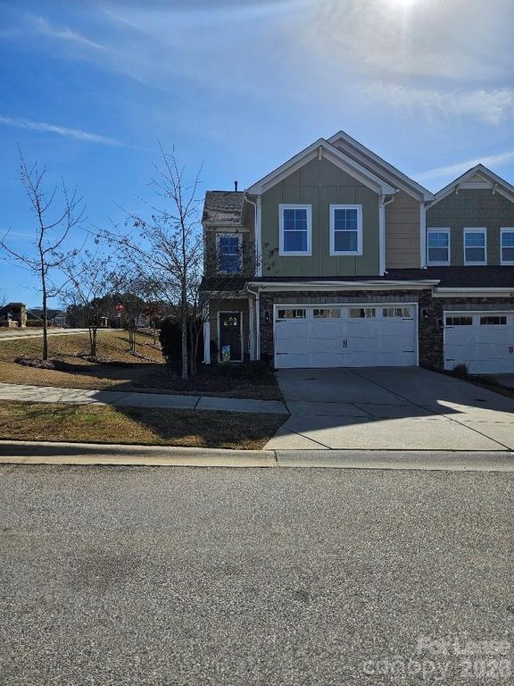 990 Pennington Drive, Lancaster, SC 29720