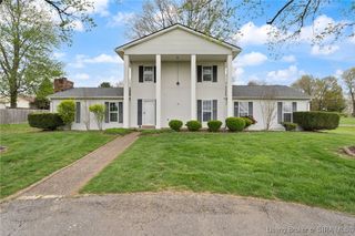 3208 Hamburg Pike, Jeffersonville, IN 47130