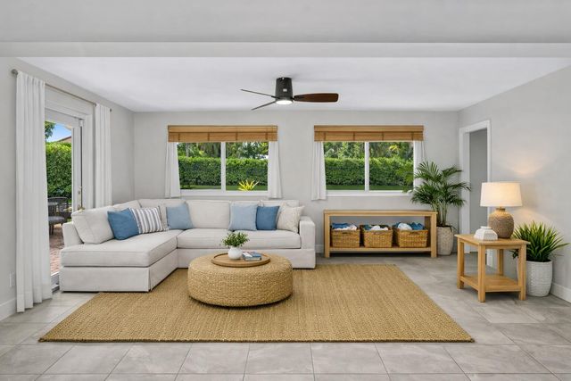 3904 Lowson Boulevard, Delray Beach, FL 33445