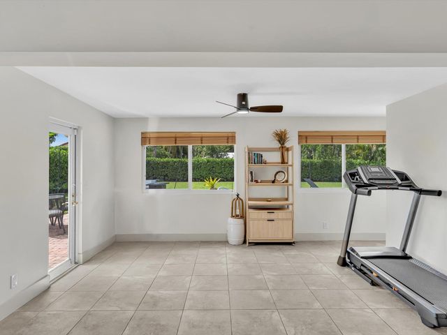 3904 Lowson Boulevard, Delray Beach, FL 33445