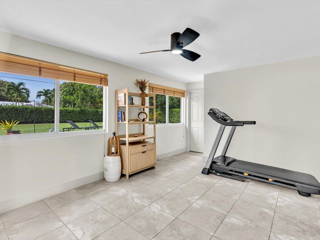3904 Lowson Boulevard, Delray Beach, FL 33445