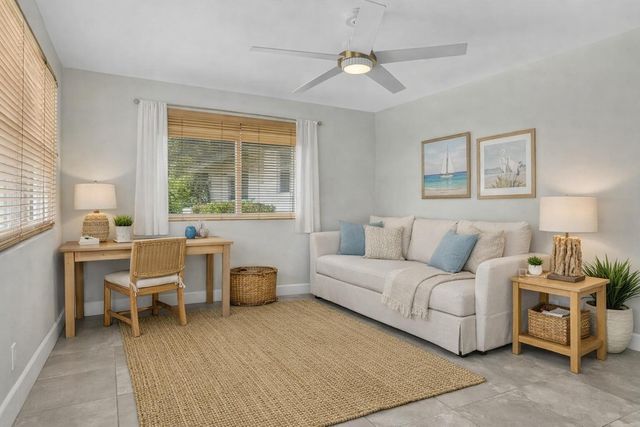 3904 Lowson Boulevard, Delray Beach, FL 33445