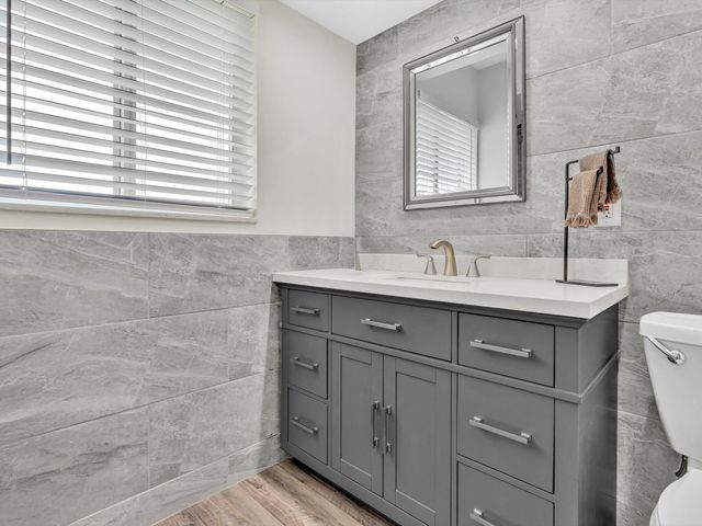 3904 Lowson Boulevard, Delray Beach, FL 33445