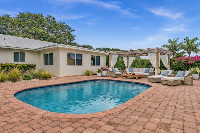 3904 Lowson Boulevard, Delray Beach, FL 33445