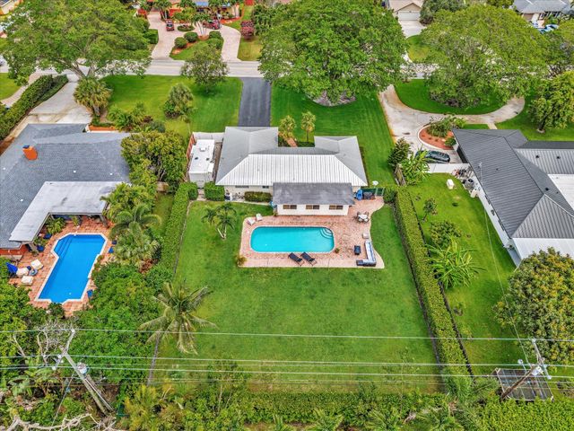 3904 Lowson Boulevard, Delray Beach, FL 33445