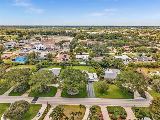3904 Lowson Boulevard, Delray Beach, FL 33445