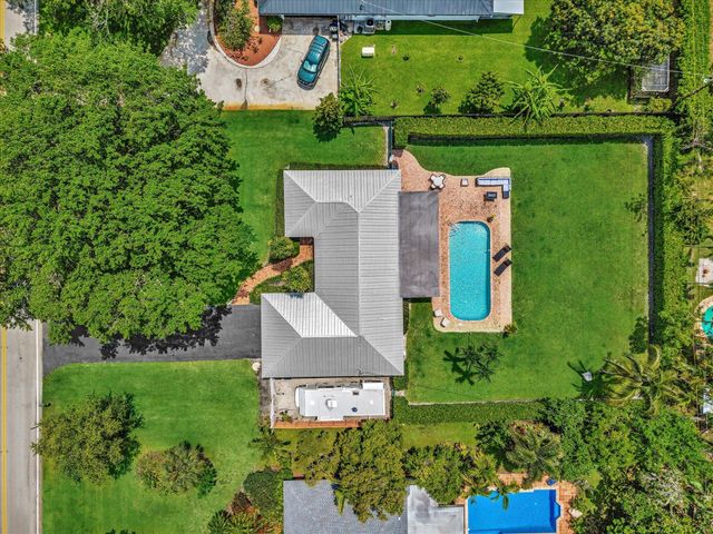 3904 Lowson Boulevard, Delray Beach, FL 33445
