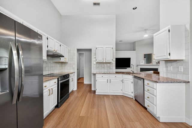 1174 Old Ivy Way, Mount Pleasant, SC 29466