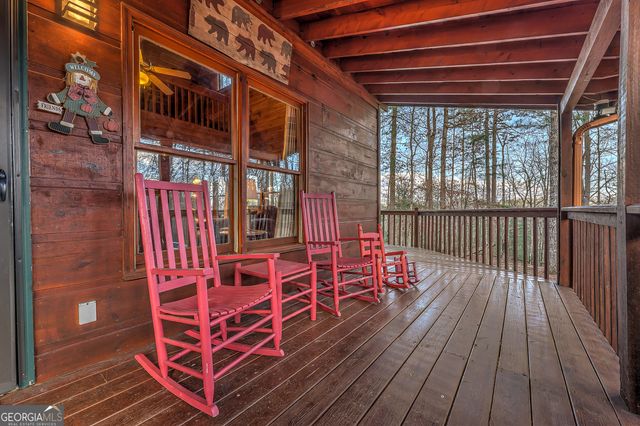 403 Gunite Circle, Ellijay, GA 30540