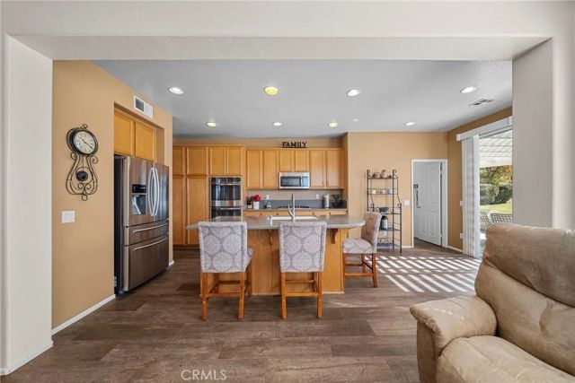28246 Deer Court, Canyon Country, CA 91351