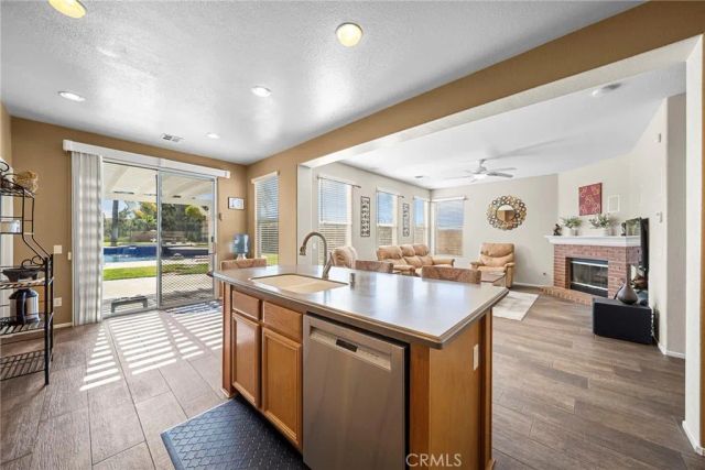 28246 Deer Court, Canyon Country, CA 91351