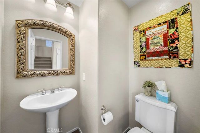 28246 Deer Court, Canyon Country, CA 91351