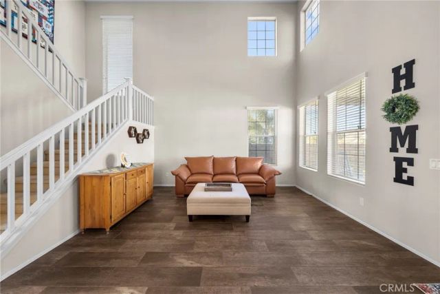 28246 Deer Court, Canyon Country, CA 91351