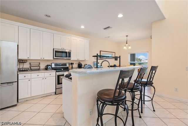 8285 Silver Birch WAY, Lehigh Acres, FL 33971