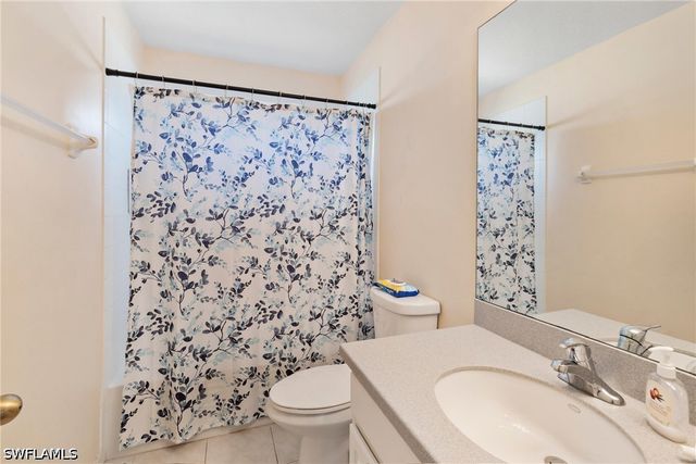 8285 Silver Birch WAY, Lehigh Acres, FL 33971