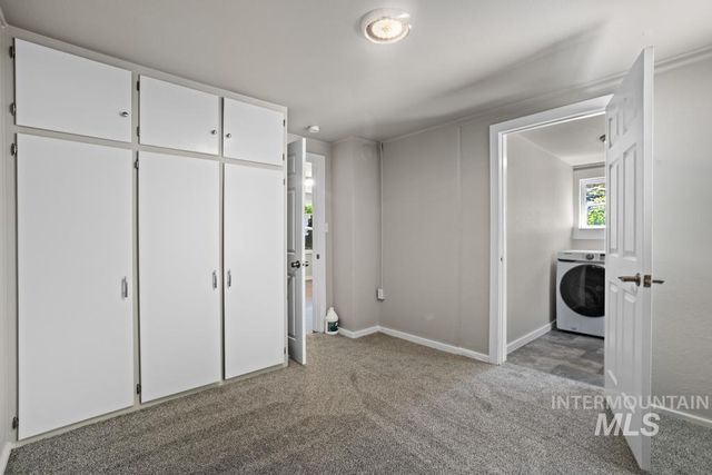 206 W 35th Street, Garden City, ID 83714