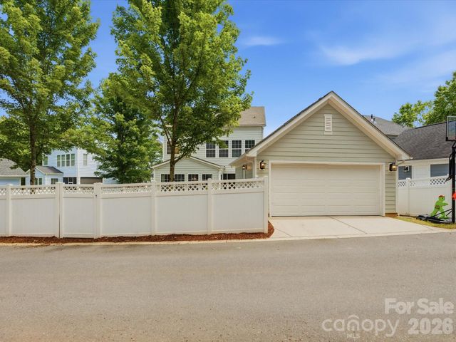 108 Helton Lane, Fort Mill, SC 29708
