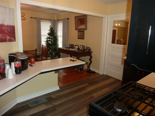 116 W Cayuga Drive, Athens, TX 75751
