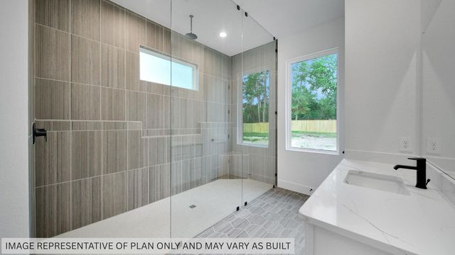 331 Louvenia Court, Pinehurst, TX 77362