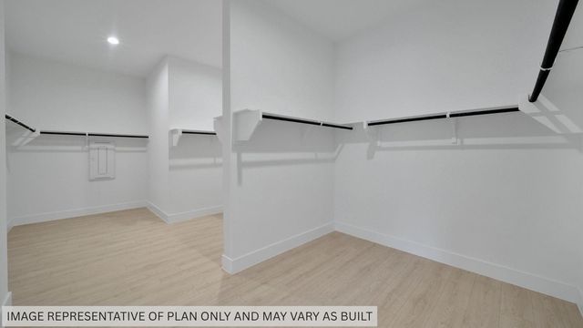 331 Louvenia Court, Pinehurst, TX 77362