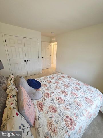 122 POE DR, Winchester, VA 22602