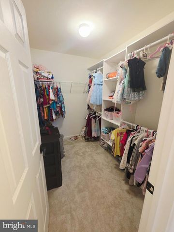 122 POE DR, Winchester, VA 22602