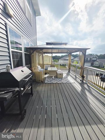 122 POE DR, Winchester, VA 22602