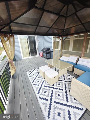 122 POE DR, Winchester, VA 22602
