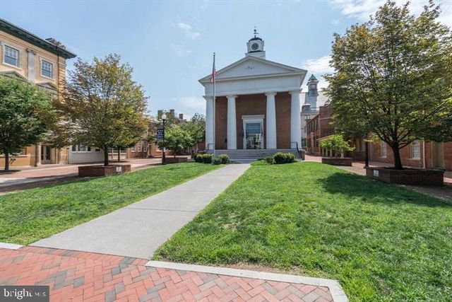 122 POE DR, Winchester, VA 22602