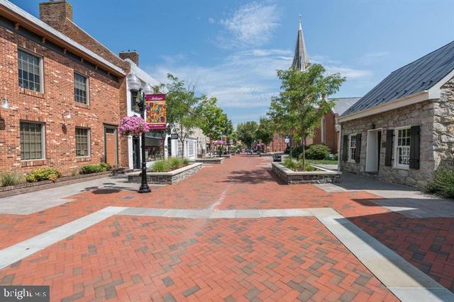 122 POE DR, Winchester, VA 22602