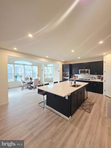 122 POE DR, Winchester, VA 22602