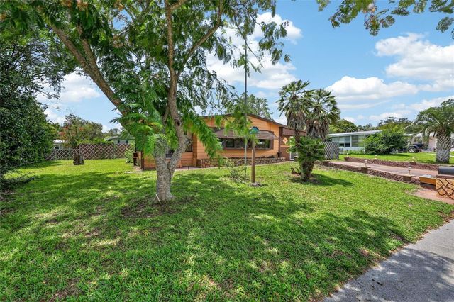 6510 NE 2ND PLACE, Ocala, FL 34470