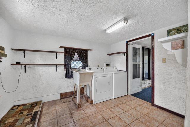 6510 NE 2ND PLACE, Ocala, FL 34470