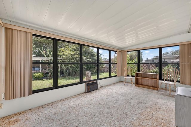 6510 NE 2ND PLACE, Ocala, FL 34470