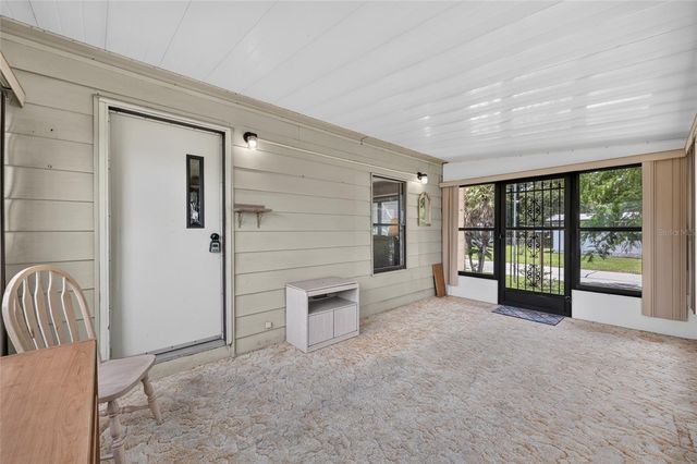 6510 NE 2ND PLACE, Ocala, FL 34470