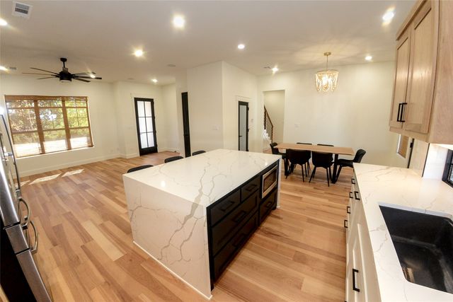 1805 Arthur, Denison, TX 75021