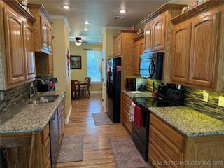 1003 Stone Creek, Ardmore, OK 73401