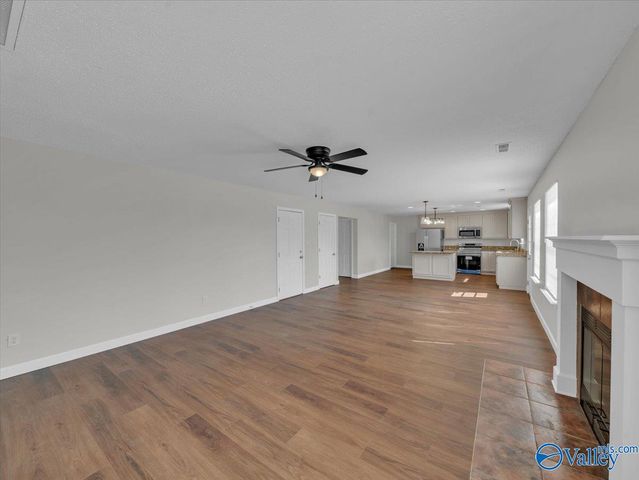 4822 Inglewood Court SE, Owens Cross Roads, AL 35763