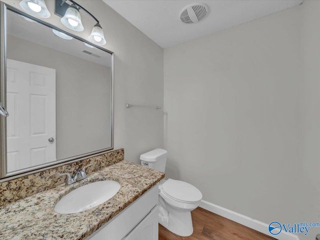 4822 Inglewood Court SE, Owens Cross Roads, AL 35763