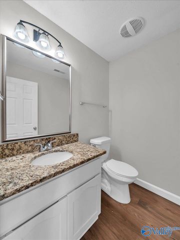 4822 Inglewood Court SE, Owens Cross Roads, AL 35763