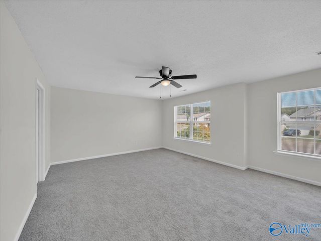 4822 Inglewood Court SE, Owens Cross Roads, AL 35763