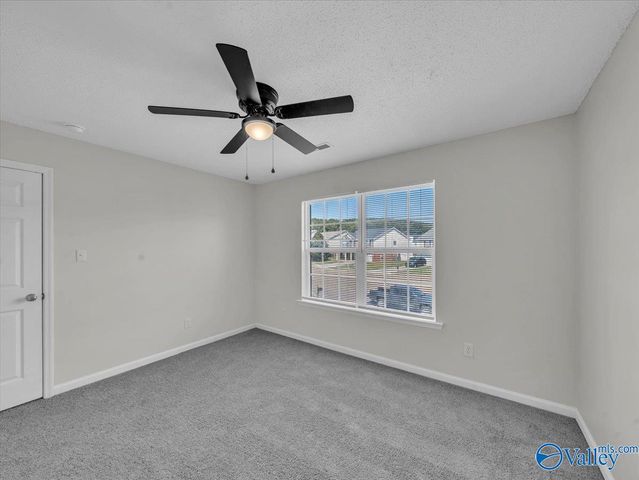 4822 Inglewood Court SE, Owens Cross Roads, AL 35763