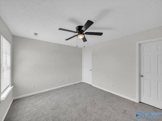 4822 Inglewood Court SE, Owens Cross Roads, AL 35763