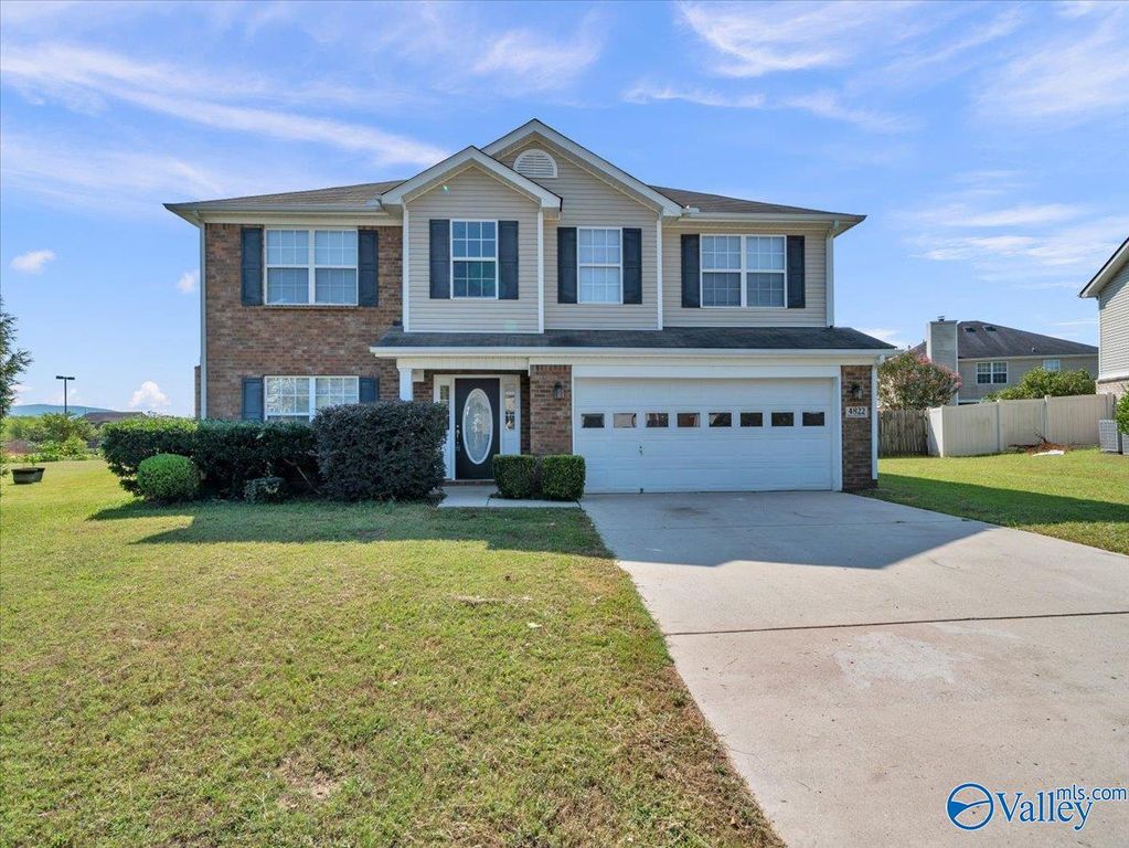 4822 Inglewood Court SE, Owens Cross Roads, AL 35763