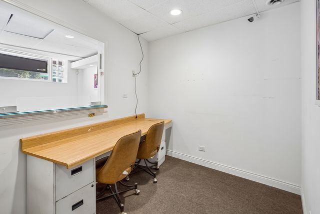 2832 N Milwaukee Avenue, Chicago, IL 60618