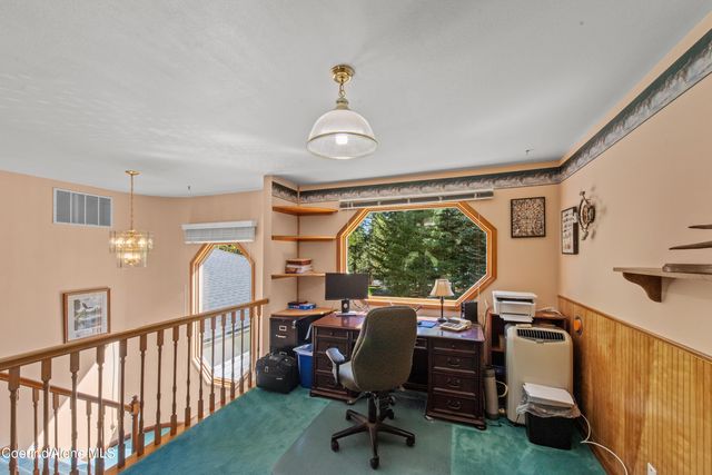 11089 N Point Hayden Dr, Hayden Lake, ID 83835