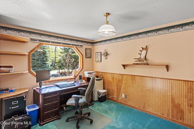 11089 N Point Hayden Dr, Hayden Lake, ID 83835